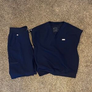 Figs Women's Navy Top